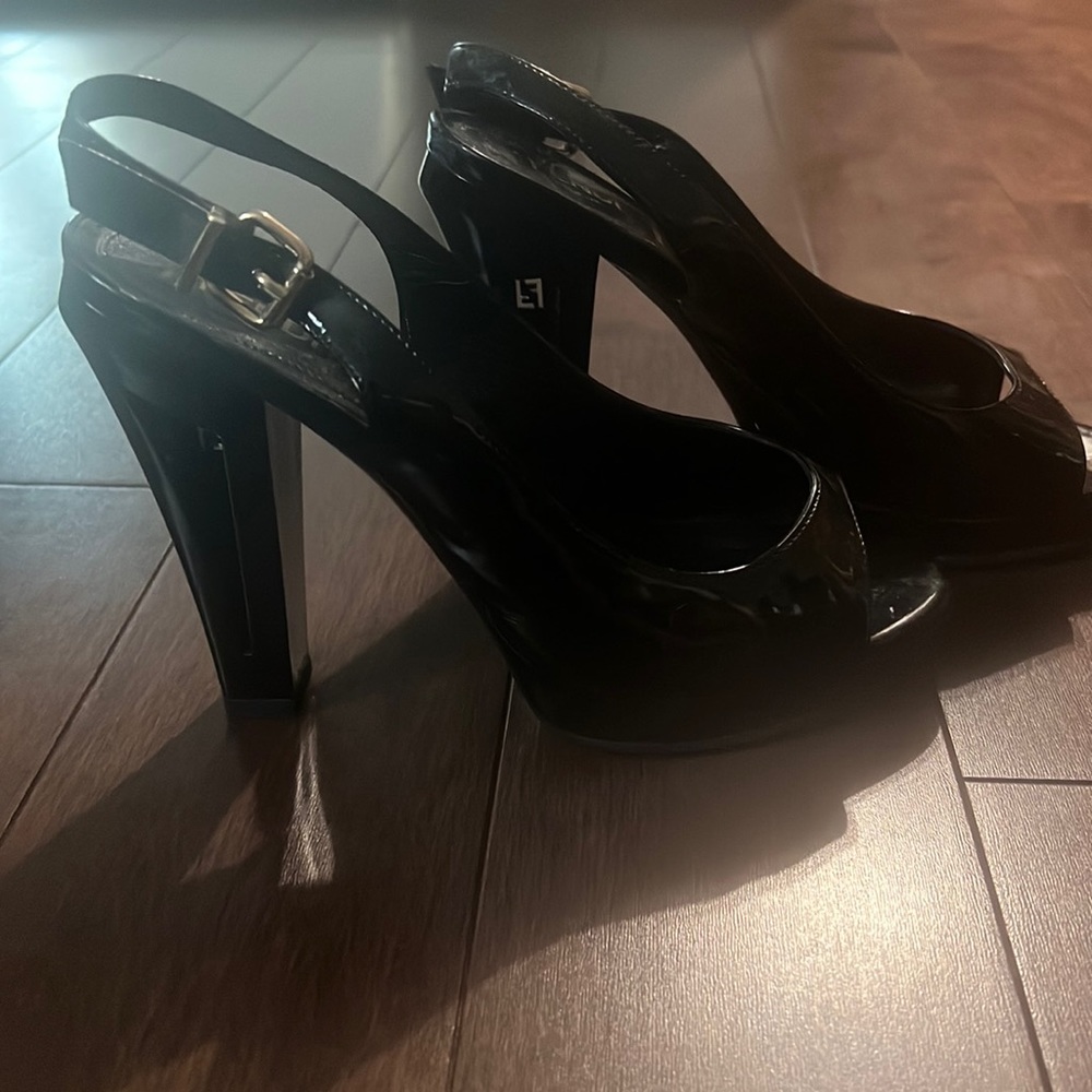 Fendi 37.5 high heels